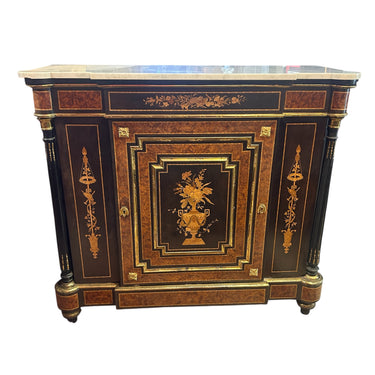 Boulle o Buffet d’entre-deux con marquetería y cubierta de mármol fines s.XIX Bucarest Art & Antiques