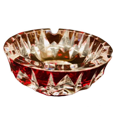 Cenicero de cristal tallado rojo