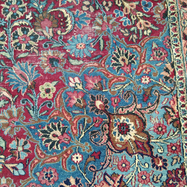 Alfombra persa anudada a mano diseño Floral azul 385x275cm. Bucarest Art Gallery