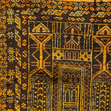Alfombra tapiz Afganistán 130 x 94 cms Bucarest Art Gallery