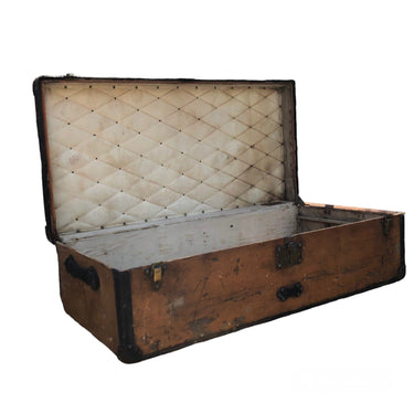 Antiguo baúl de viaje y maleta Louis Vuitton Bucarest Art & Antiques