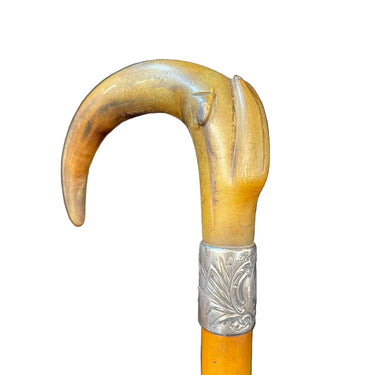 Bastón inglés cornamenta y collarín metal en relieve Bucarest Art & Antiques