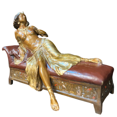 Escultura de bronce Cleopatra de Franz Bergmann firmada (Nam Greb) Bucarest Art & Antiques