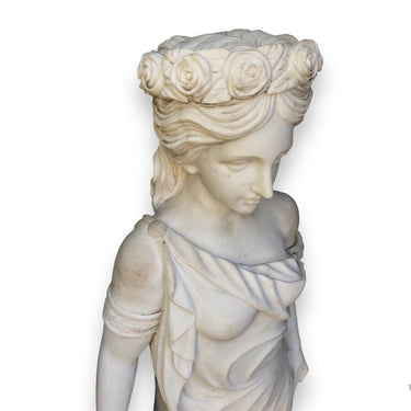Escultura de mármol - Doncella con corona de flores Especial Jardín