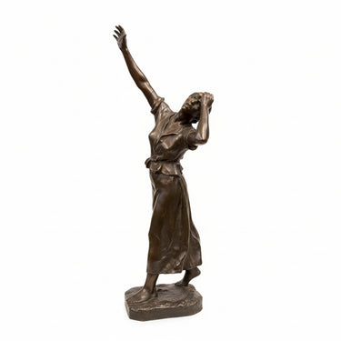 Escultura 'Obrera' de bronce | Bucarest Art Gallery Bucarest Art & Antiques