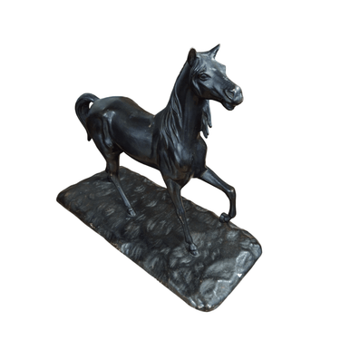 Figura caballo de bronce 'Trote' Bucarest Art Gallery