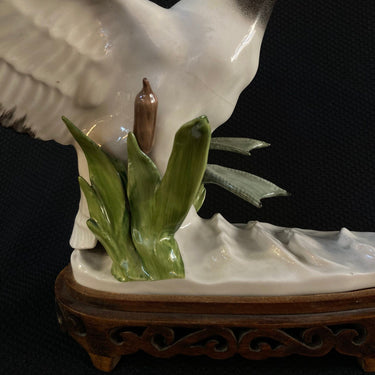 Figura de porcelana Bavaria 'Cisne en vuelo' Bucarest Art Gallery