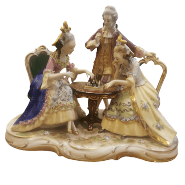 Figura de porcelana francesa Saxen Escena de Salón s. XVIII Bucarest Art & Antiques