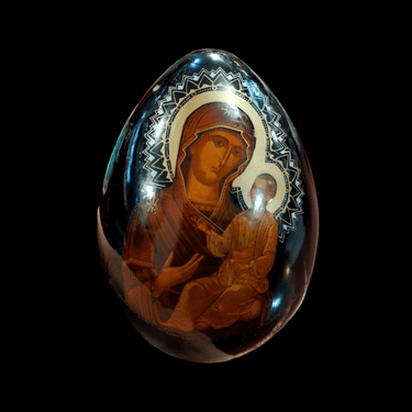 Huevo de madera lacada figura de la Virgen María y Jesús Bucarest Art Gallery