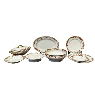 Juego de porcelana francesa Limoges para servir con decoraciones florales y detalles en oro 8 piezas Bucarest Art & Antiques
