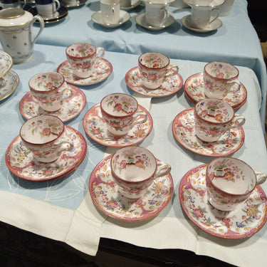 Juego de tazas de café porcelana francesa diseño floral rojo Bucarest Art Gallery