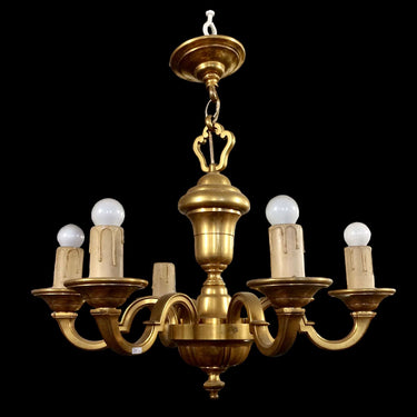 Lámpara de bronce estilo Tudor seis brazos Bucarest Art Gallery