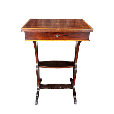 Mesa de costura estilo Biedermeier con filetes incrustados s.xix Bucarest Art & Antiques