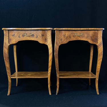 Par de veladores Antiguos marquetería y doble cubierta | Bucarest Art Gallery Bucarest Art & Antiques