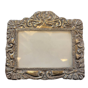 Portarretrato horizontal de madera y lámina de plata tallada Bucarest Art & Antiques