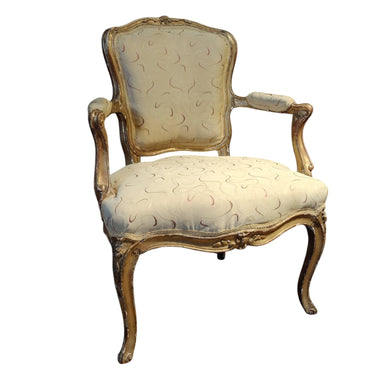 Sillón normando madera dorada y tapíz líneas blancas y rojas Bucarest Art & Antiques