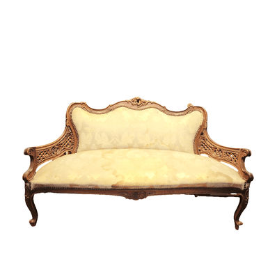Sofá francés Luis XV de nogal con tallados Bucarest Art & Antiques