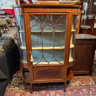 Vitrina Inglesa de medio punto estilo Edwardian circa 1900