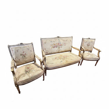 Juego de salón Luis XVI 1900 dos sillones y canapé tapicería petit-point
