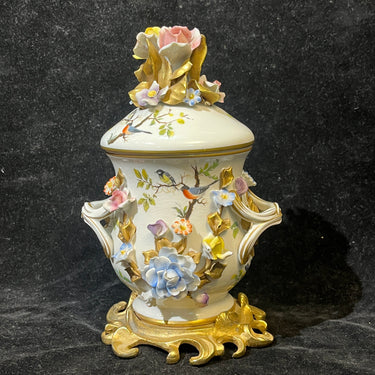 Potiche de porcelana pintado a mano Sèvres