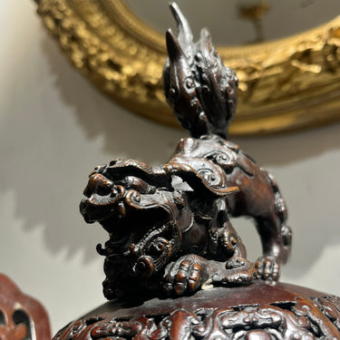 Quemador de incienso en bronce patinado con perro de Fo periodo Meiji Japón s.XIX