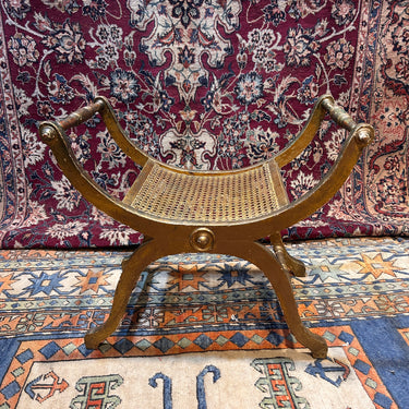 Taburete curul francés Luis XVI madera tallada y canné s.XIX Bucarest Art & Antiques