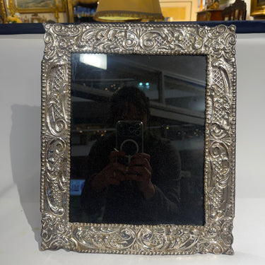 Portarretrato de gran tamaño de madera y lámina de plata peruana 925