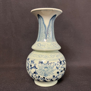 Florero de porcelana china estilo Qinghua Bucarest Art & Antiques