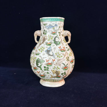 Jarrón de cerámica oriental motivo peces s. XX Bucarest Art & Antiques