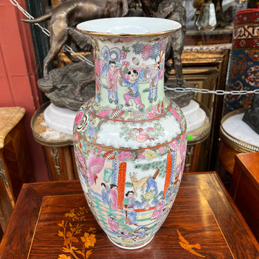 Jarrón porcelana chino Famille Rose Medallion Bucarest Art & Antiques