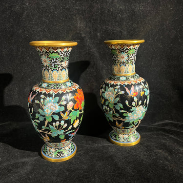 Jarrones cloissoné chinos bronce y diseño floral noire Bucarest Art & Antiques