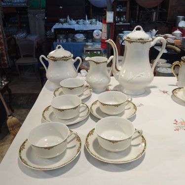 Juego de té porcelana francesa Limoges 'cinta deco verde y rosa' Bucarest Art Gallery