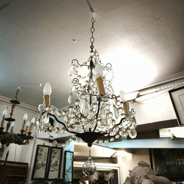 Lámpara de lágrimas de bronce cristal cuatro luces y esfera cristal Bucarest Art & Antiques