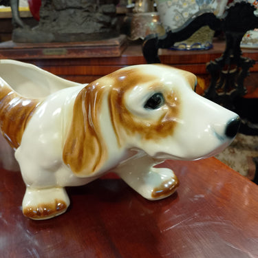 Macetero de cerámica vintage 'Basset Hound' Mccoy Pottery Bucarest Art & Antiques