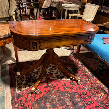 Mesa de juego francesa caoba rubia satinada fileteado de marquetería Bucarest Art & Antiques