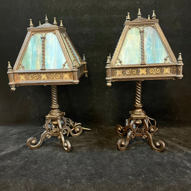 Par de lámparas Alemanas fierro forjado y pantalla estilo Ópalo Bucarest Art & Antiques