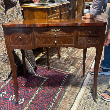 Peinador francés Luis XV parquetería Bucarest Art & Antiques